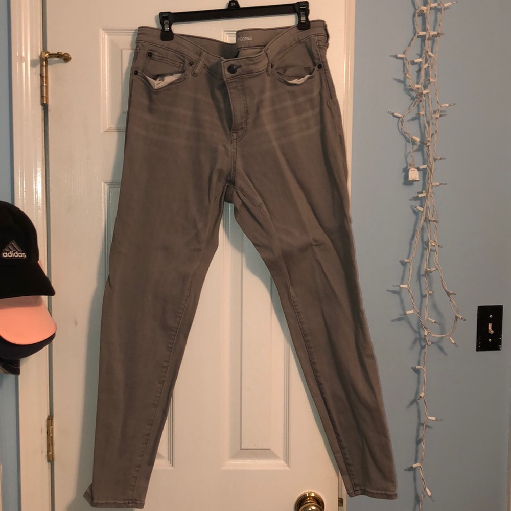 Gap “legging” Jeans